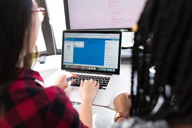 Đề thi thật - Reading - Psychology of new product adoption